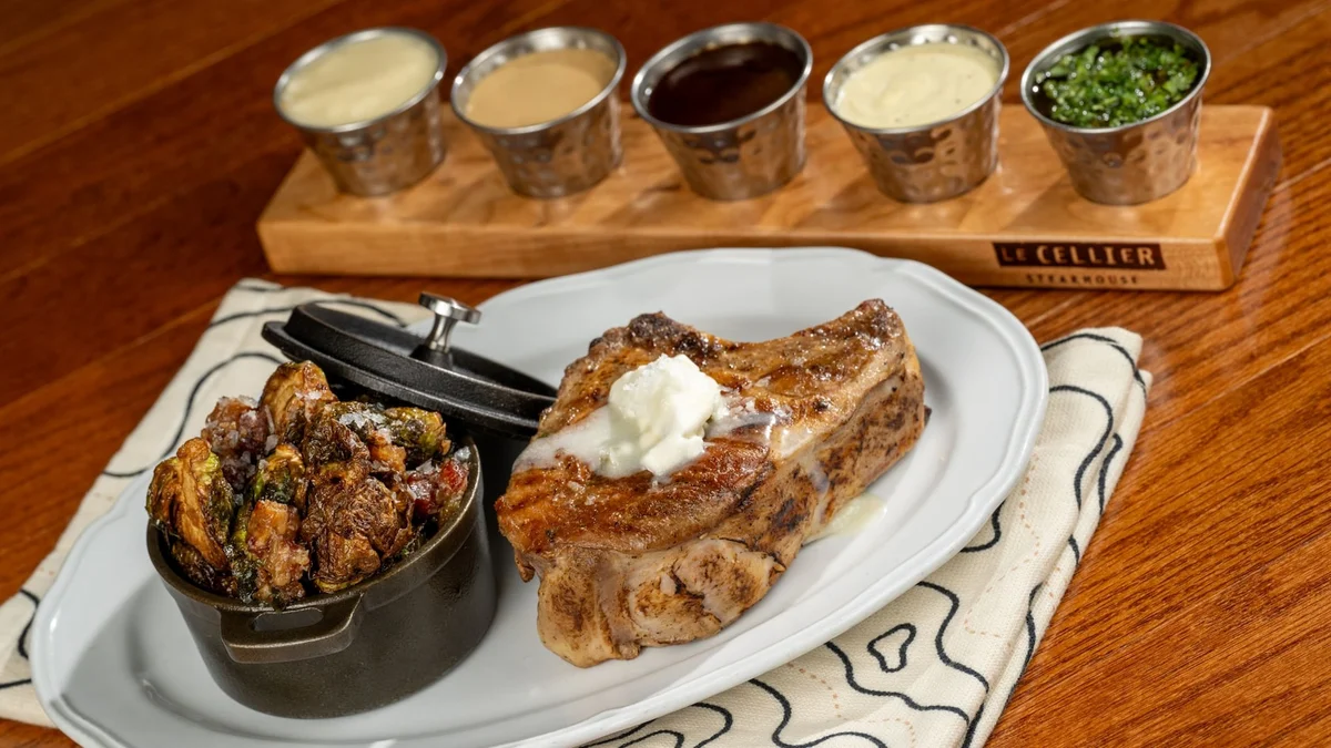Le Cellier Steakhouse restaurant image